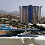 Big 1 Bedroom - *